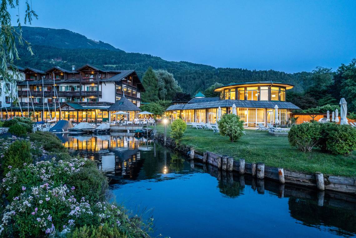 Idyllisches Ambiente vom Hotel Seefischer