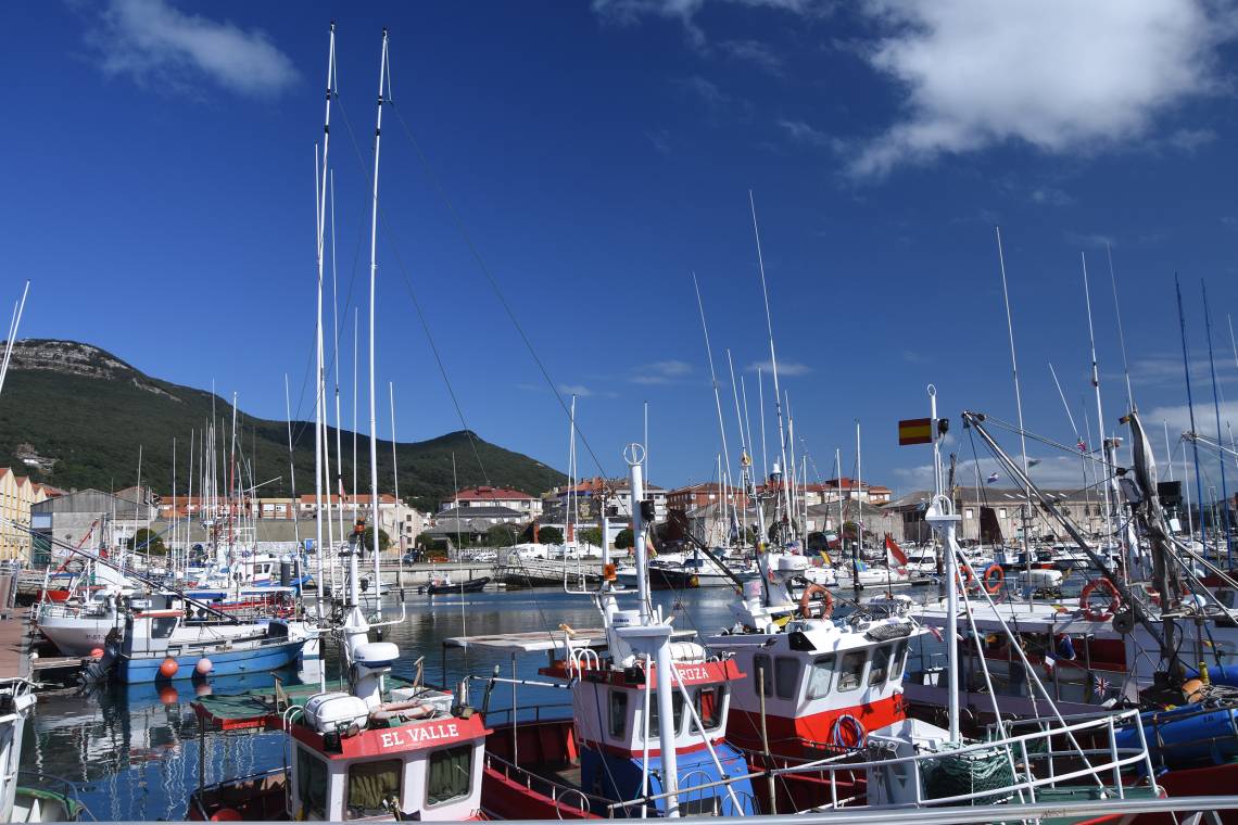 Camperglück - Best-of-Europa - Boote im Anleger