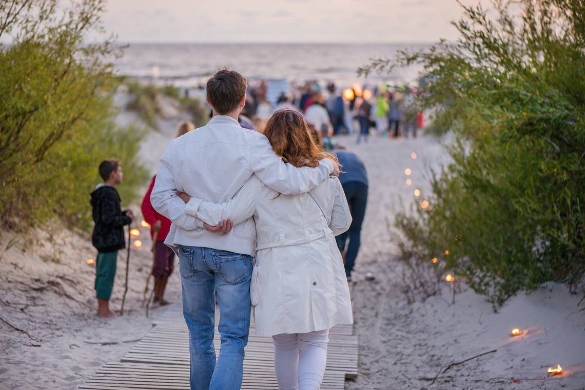 Romantische Atmosphäre am Strand in Jurmala