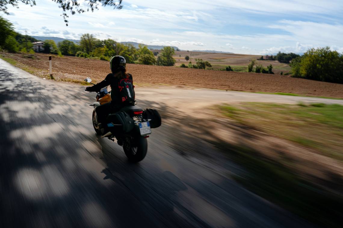 Paragon 700 - Motorradtour - Itria Tal von Ostuni nach Savelletri