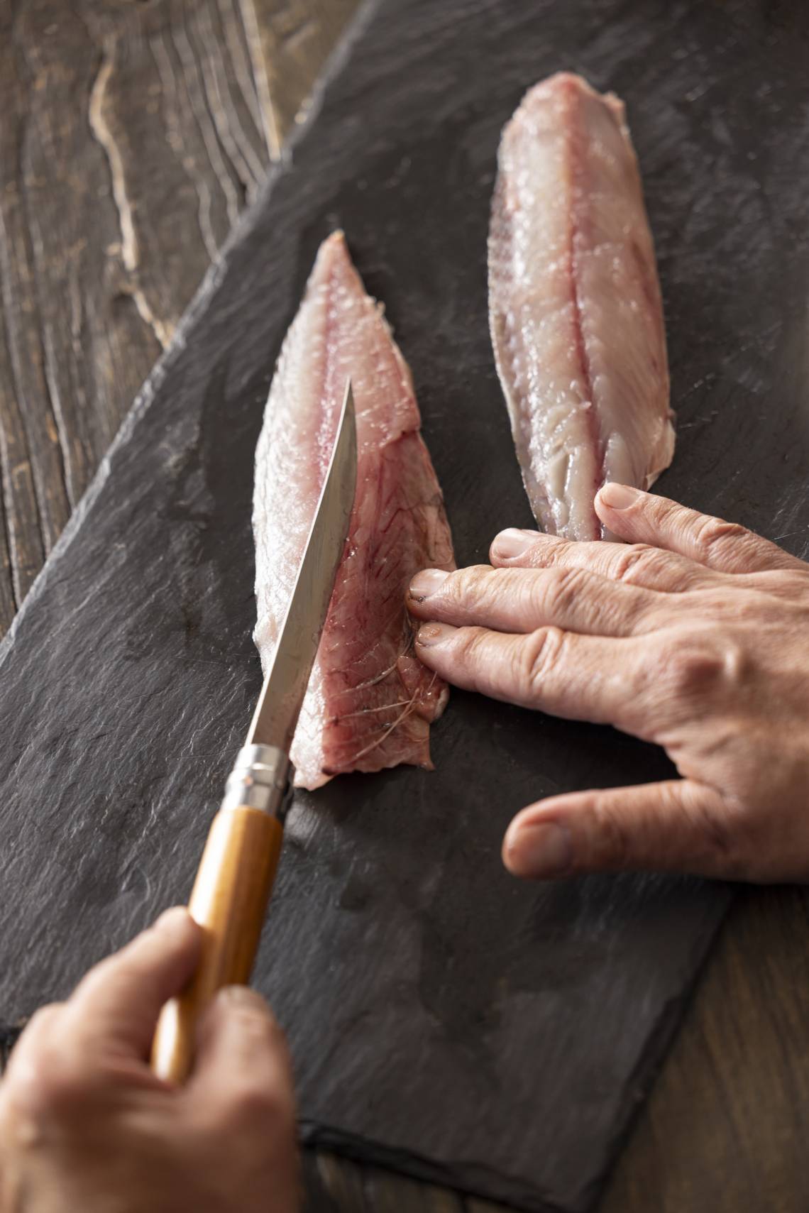 Opinel - Präzise Fleisch schneiden mit Effilé Messer