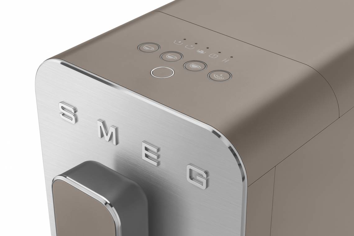 SMEG - Kaffeevollautomat BCC02TPMEU taupe - Bedienfeld