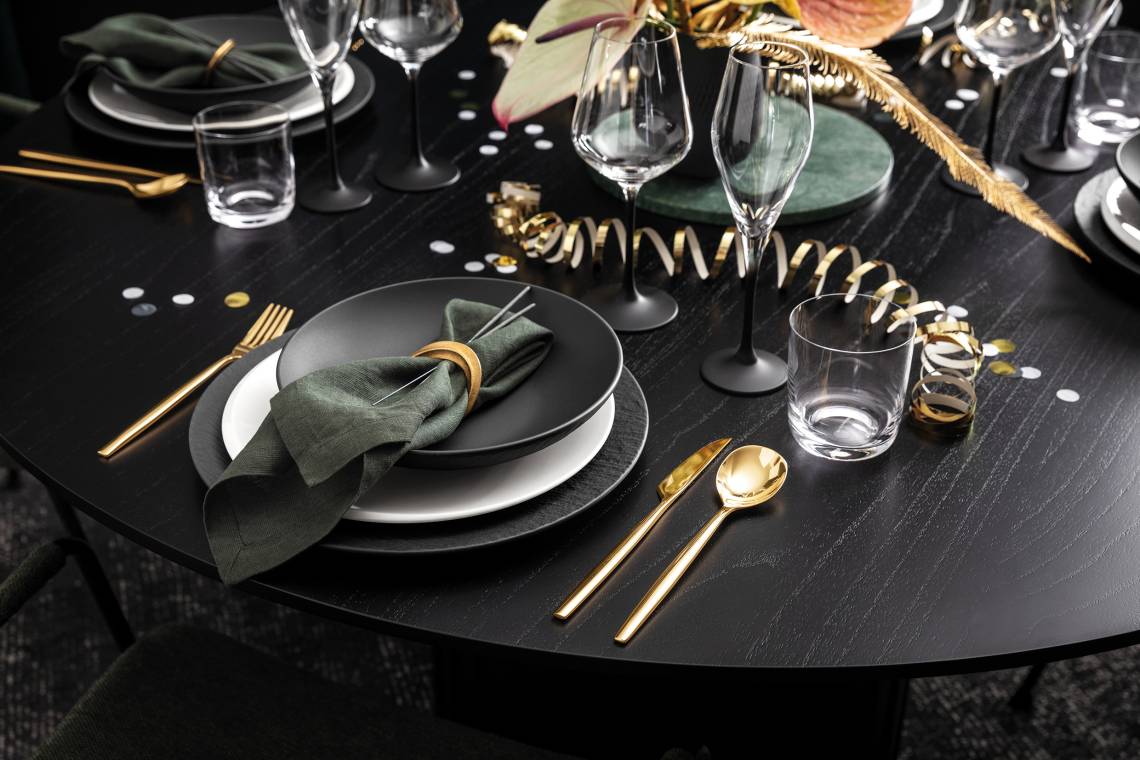 Villeroy & Boch - Schwarz mit goldenen Akzenten für ein edles Tischdekor