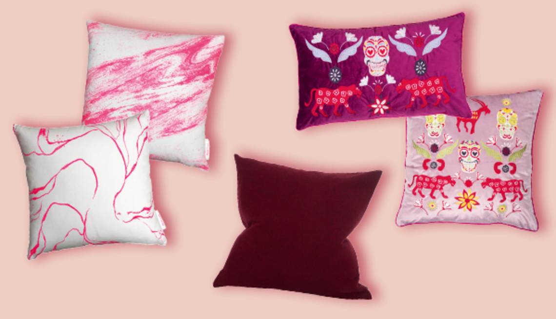 Viva Magenta – Pantone-Farbe 2023 – Pillow-Power