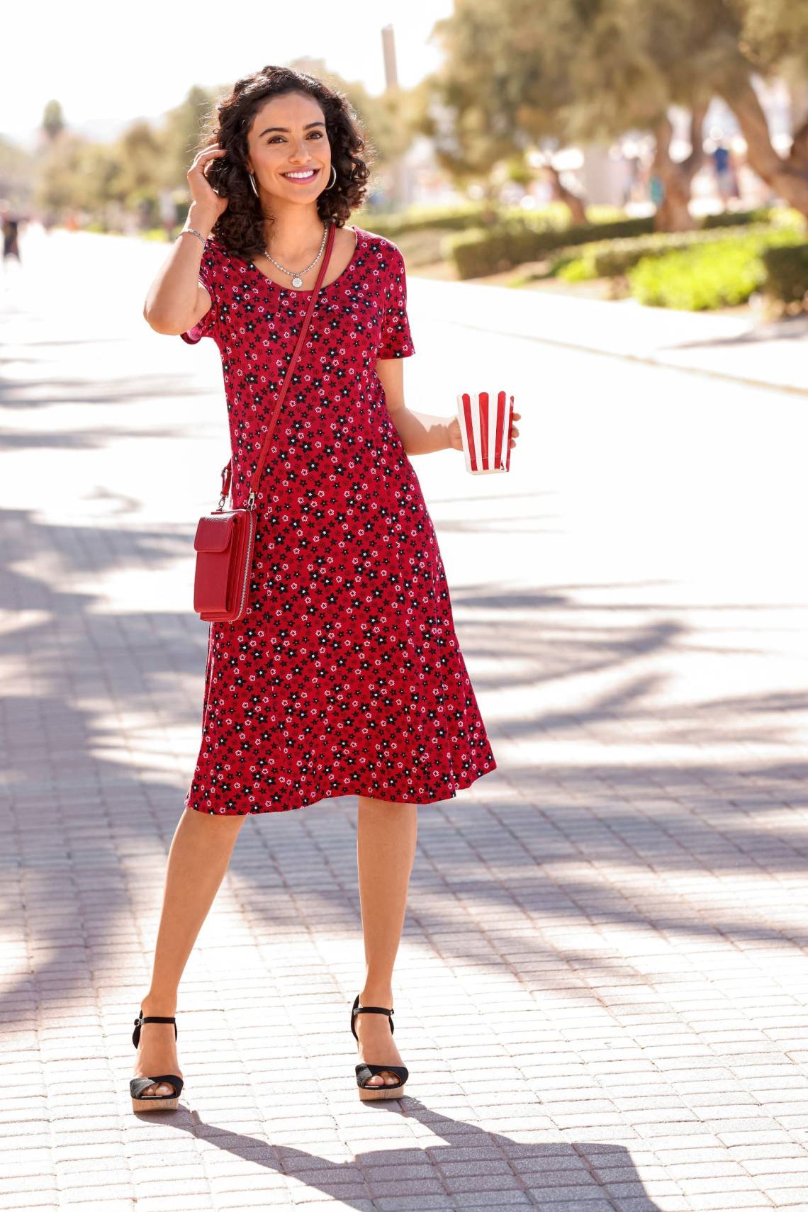 Witt Gruppe - Rotes Jersey-Kleid mit Blumenmuster von WITT WEIDEN