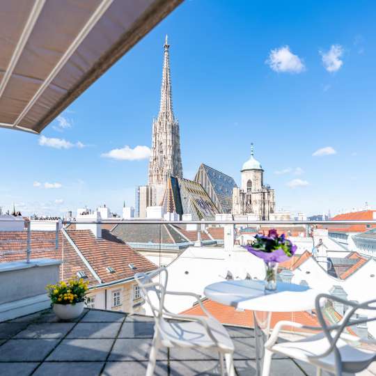 Ausblick auf den Stephansdom vom Hotel König von Ungarn