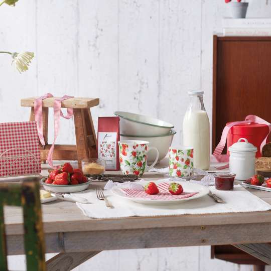 Ambiente - Garden Strawberries - Becher, Kerze und Tee - Tischdekoration