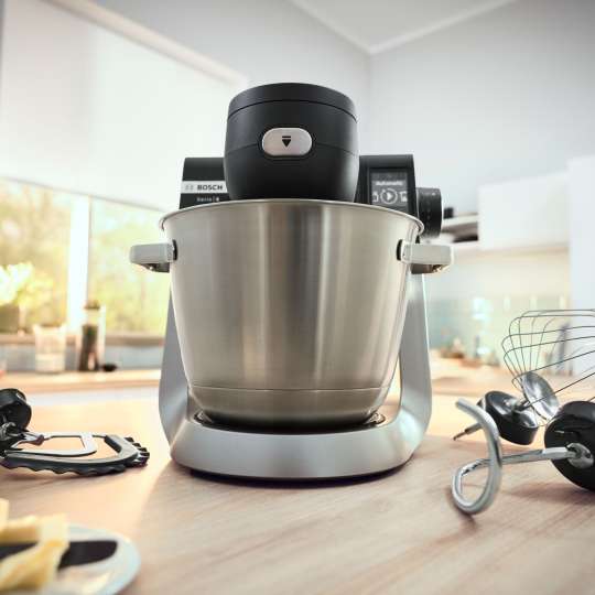 Bosch - Küchenmaschine Serie 6 mit reichlich Zubehör