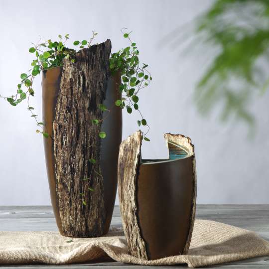 Goebel - Eine Ode an die Natur: Hand Made Pottery Aranya Vasen