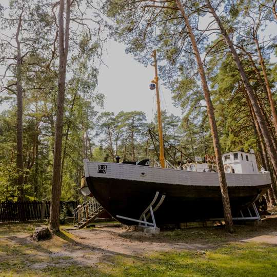 Fischerbote bestaunen im Freilichtmuseum in Jurmala