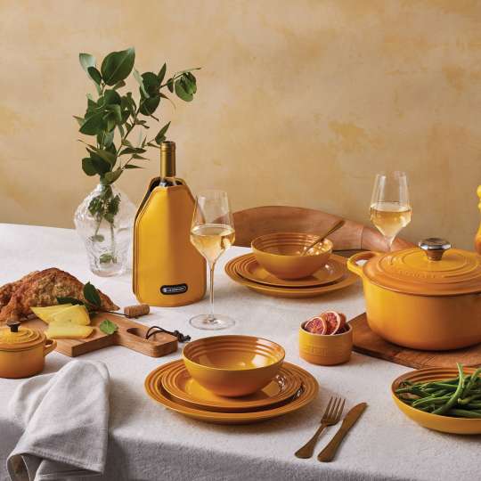 Le Creuset - Kollektion Nectar lässt die Tafel erstrahlen