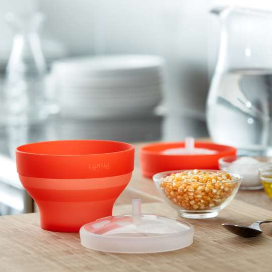 Popcorn-Maker von Lékué mit Mais