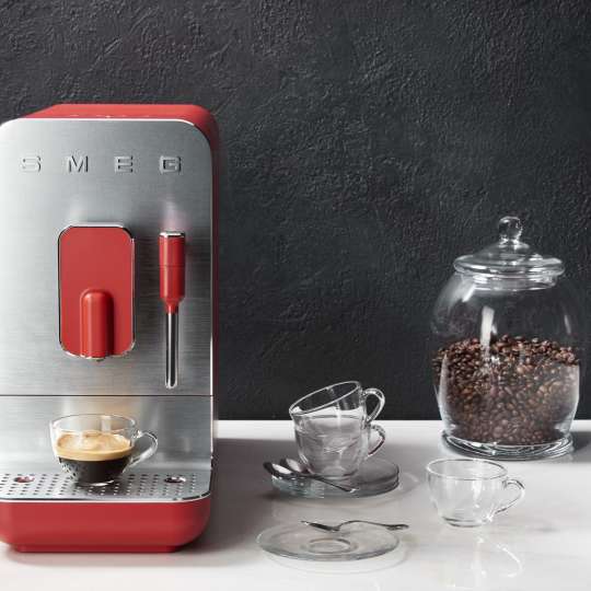 SMEG - Kaffeevollautomat BCC02RDMEU rot - Espresso