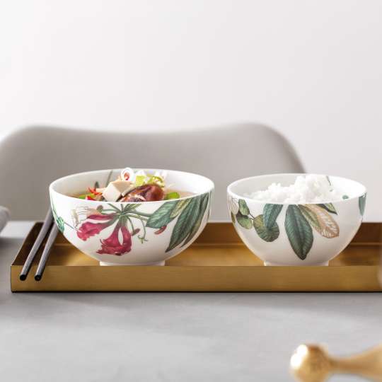 Villeroy & Boch - Avarua Suppen Bowl und Reis Bowl auf Tablett