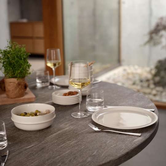 Zone Denmark - Skandinavische Tafelharmonie: Geschirr Eau mit Lowball Glas Rocks