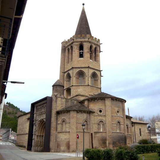Imposanter Anblick: Die Iglesia de Santa María la Real (Sangüesa)