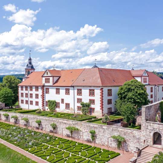 Deutsche Fachwerkstraße Schloss Wilhelmsburg