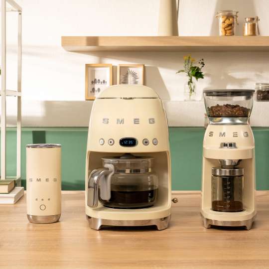 Smeg MFF02CREU Milchaufschäumer Creme