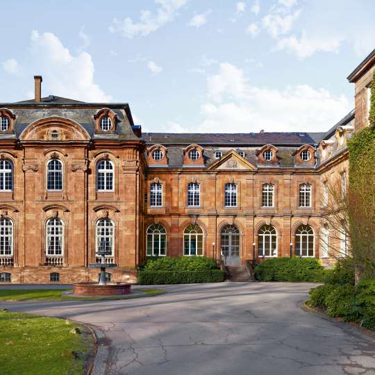 Villeroy & Boch - Verwaltungsgebäude beim Hauptsitz in Mettlach