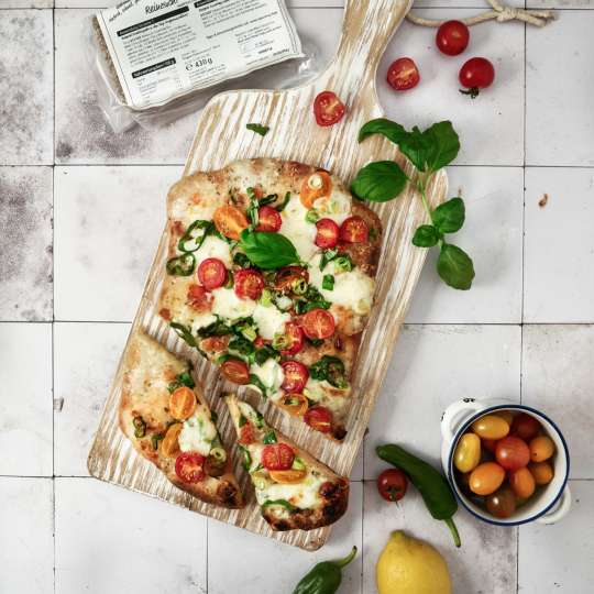 Pizzagrundteig mit Reinzucht-Sauerteig Bio (c) Ernst BÖCKER GmbH & Co. KG