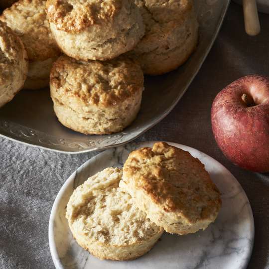 Apfel-Honig Scones ©Christian Verlag/Julia Ruby 