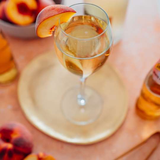 Virgin White Peach Spritz