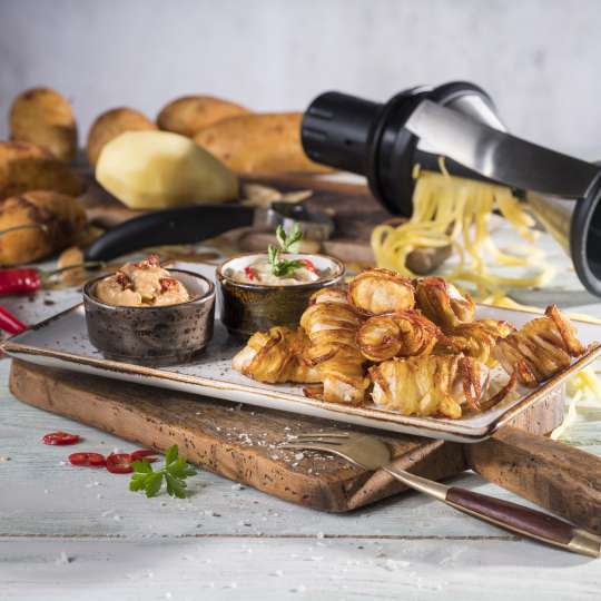 GEFU Kartoffel-Hähnchen-Nuggets mit 2 Dips