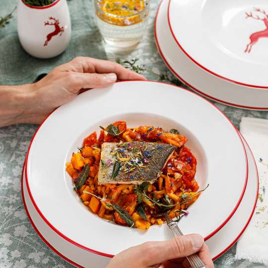 Hausgemachte Tagliatelle mit Kürbis-Tomaten-Sauce 4 (c) Lena Fuchs | Gmundner Keramik