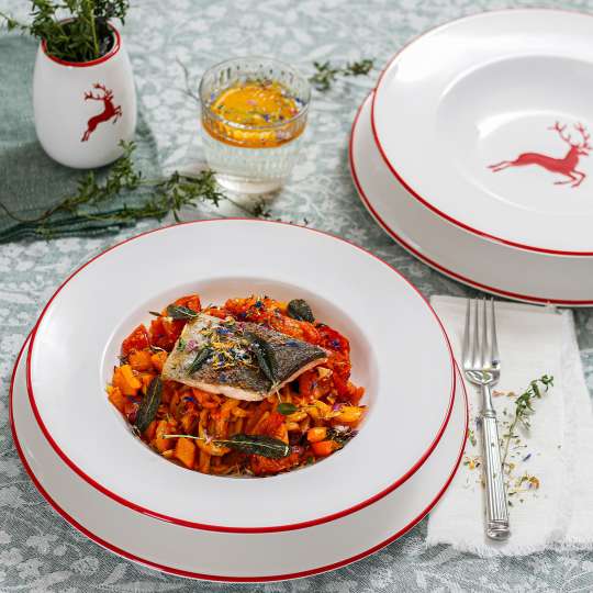 Hausgemachte Tagliatelle mit Kürbis-Tomaten-Sauce 2 (c) Lena Fuchs | Gmundner Keramik