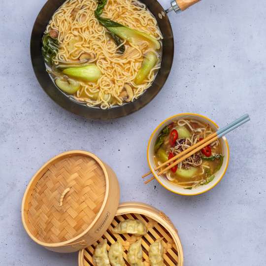 Typhoon - ASIA Wok mit Bambusdämpfer - Mie Suppe