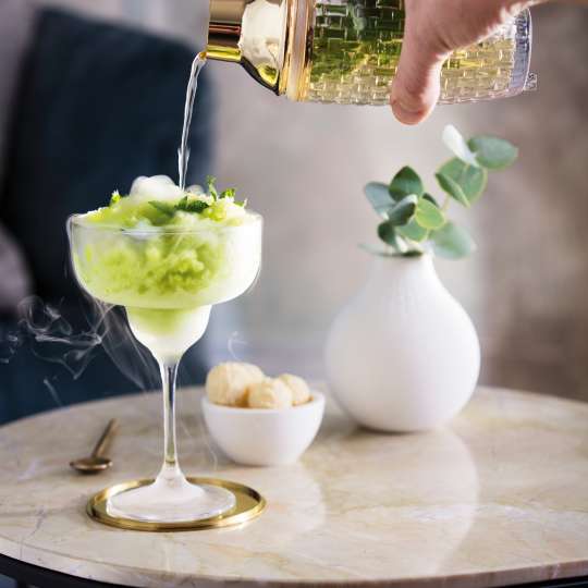 London-Mule Cocktail mit Cocktailshaker