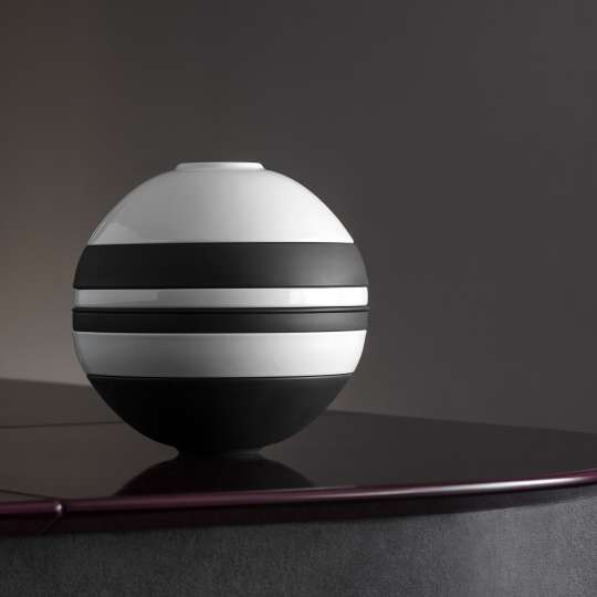 Villeroy & Boch: La Boule black/white: gestapeltes Tischservice als Designobjekt