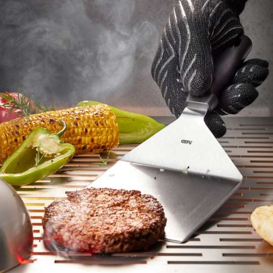 BBQ Neuheiten von GEFU: Wender XXL, Burger- und Schmelzglocke, borstenfreie Grillbürste und Fischhalter BBQ