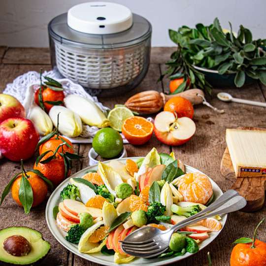 Elektrische Salatschleuder von Mastrad by M&CO: Hightech-Helfer für perfekt trockenen Salat!