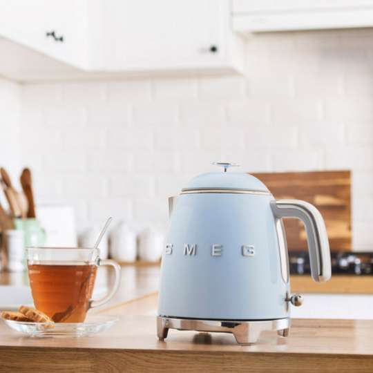 Smeg bringt Mini-Wasserkocher groß raus!